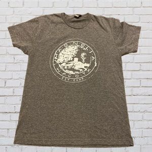 Magnolia t-shirt